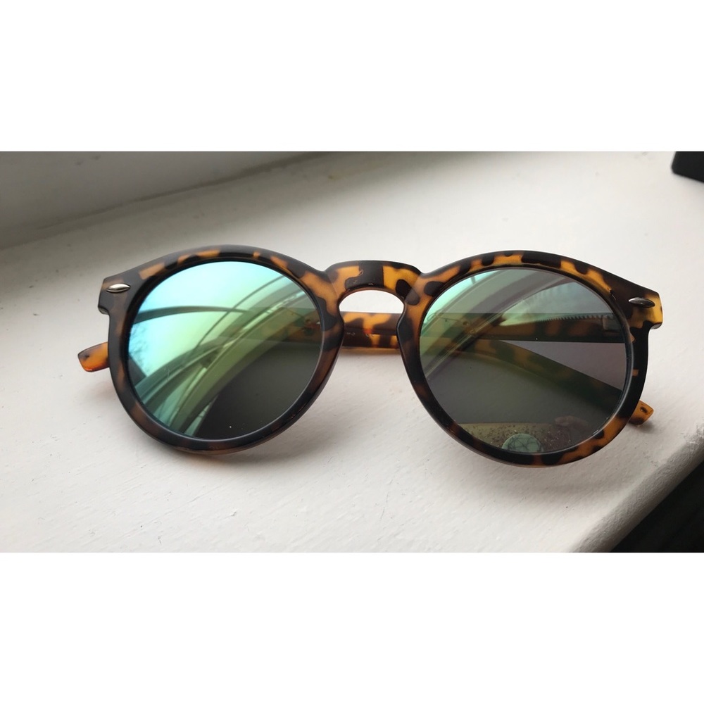 Tortoise Shell Sunglasses